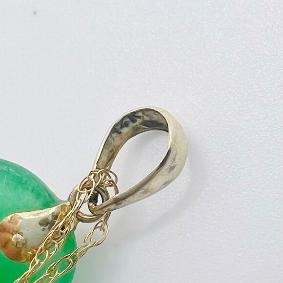 14k Gold Green Jade Pearl Pea Pod Pendant Necklace Carved 18" 9.3 Grams - Picture 6 of 10